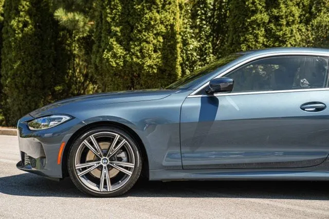 BMW 4 Series photo 10