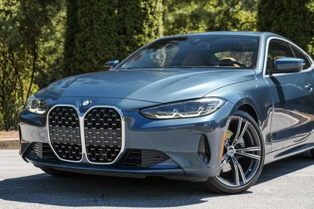 BMW 4 Series photo 2