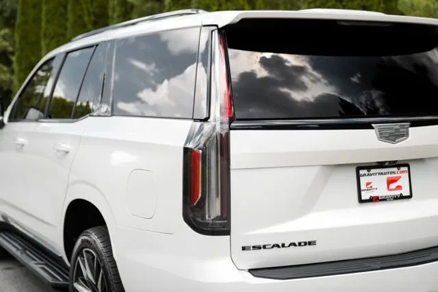 Cadillac Escalade photo 14