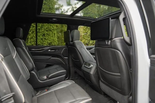 Cadillac Escalade photo 43