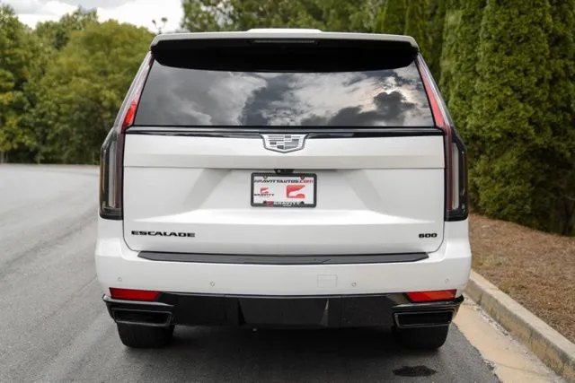 Cadillac Escalade photo 18