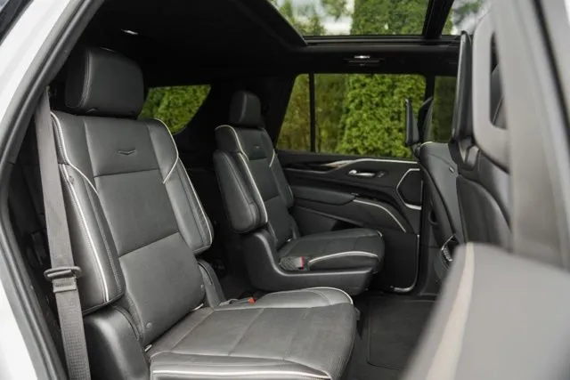 Cadillac Escalade photo 45