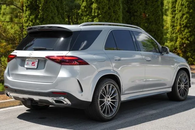 Mercedes-Benz GLE photo 16