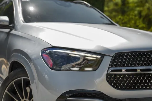 Mercedes-Benz GLE photo 8