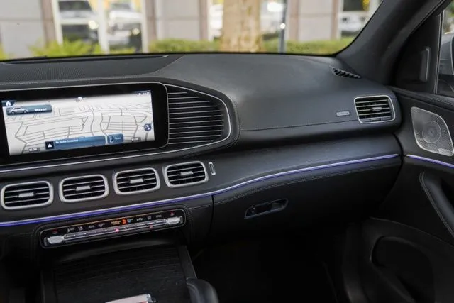 Mercedes-Benz GLE photo 28