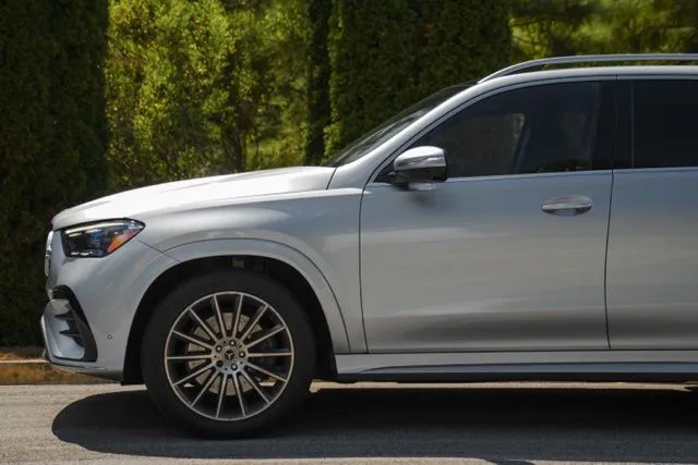 Mercedes-Benz GLE photo 10