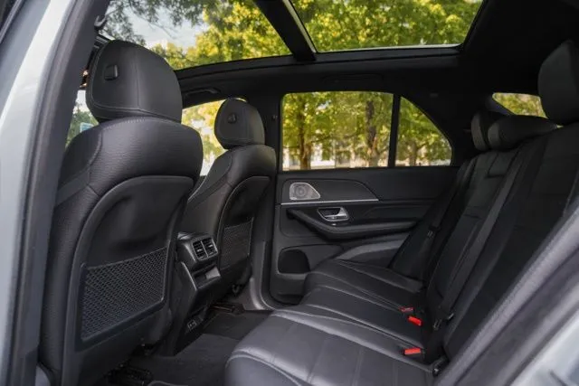 Mercedes-Benz GLE photo 39