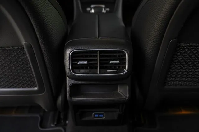 Mercedes-Benz GLE photo 41