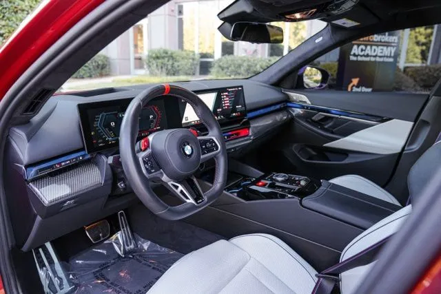 BMW M5 photo 26