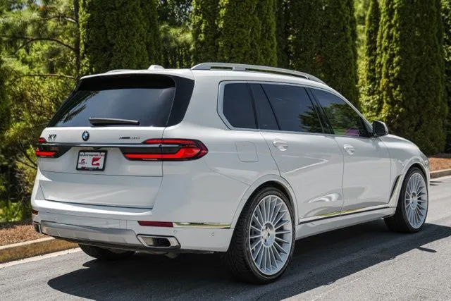 BMW X7 photo 16