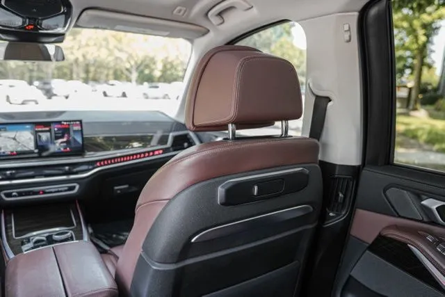 BMW X7 photo 48