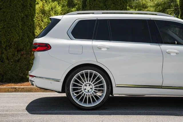 BMW X7 photo 13
