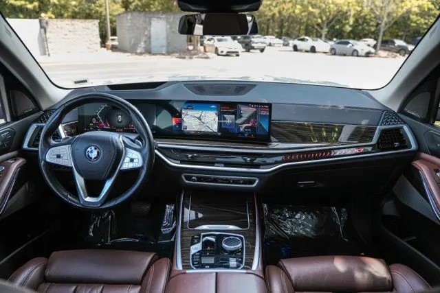 BMW X7 photo 27