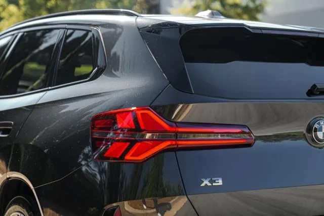BMW X3 photo 16
