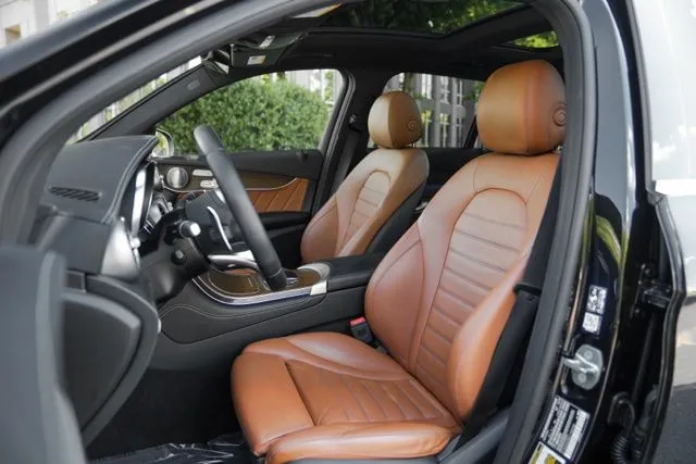 Mercedes-Benz GLC photo 40
