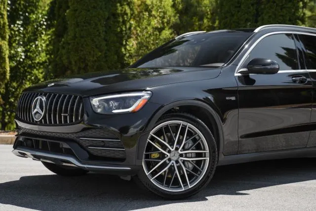 Mercedes-Benz GLC photo 3