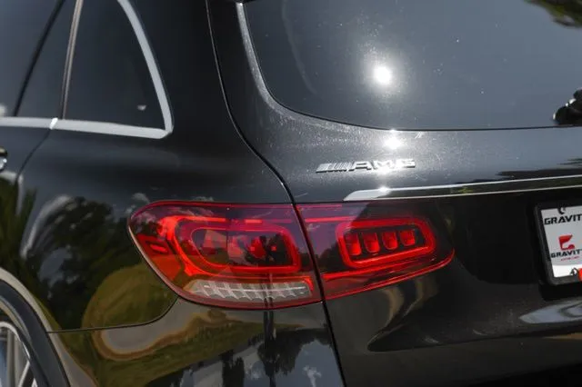 Mercedes-Benz GLC photo 17