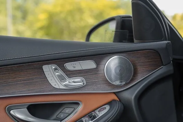 Mercedes-Benz GLC photo 48