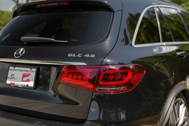 Mercedes-Benz GLC photo 18