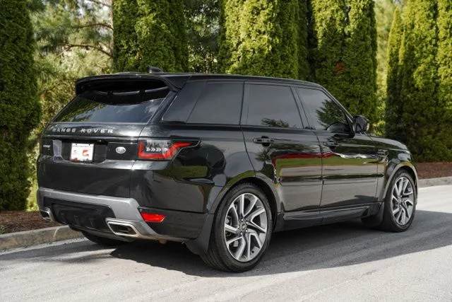 Land Rover Range Rover Sport photo 17