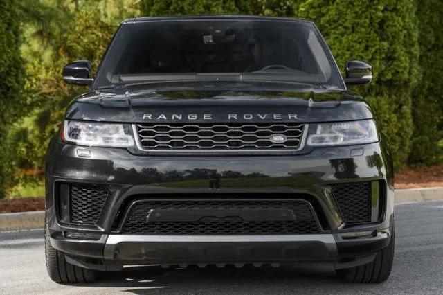 Land Rover Range Rover Sport photo 19