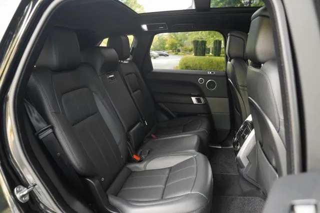 Land Rover Range Rover Sport photo 48