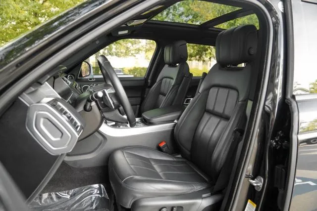 Land Rover Range Rover Sport photo 43