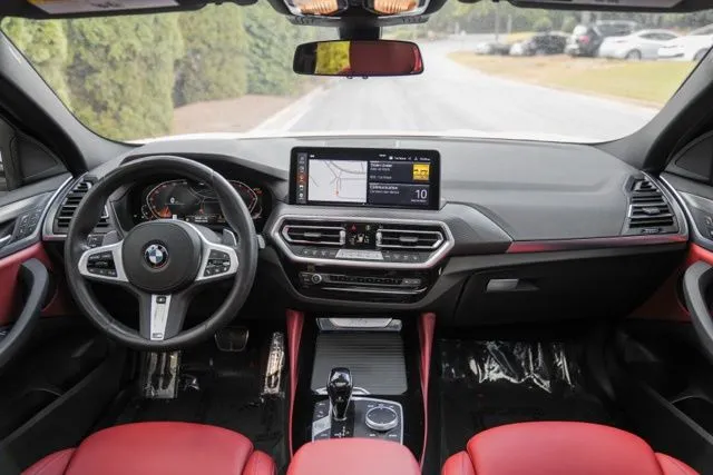 BMW X4 photo 17
