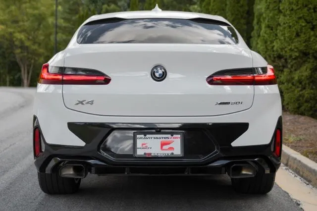 BMW X4 photo 14