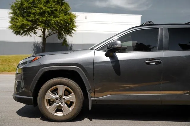 Toyota RAV4 Hybrid photo 9