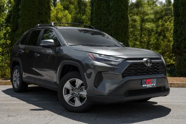 Toyota RAV4 Hybrid photo 5
