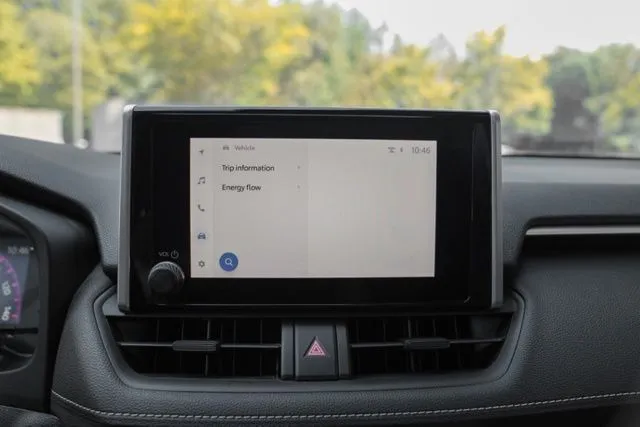 Toyota RAV4 Hybrid photo 33
