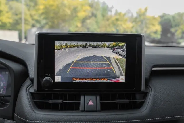Toyota RAV4 Hybrid photo 34
