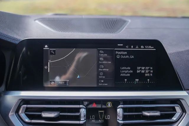BMW 3 Series photo 32