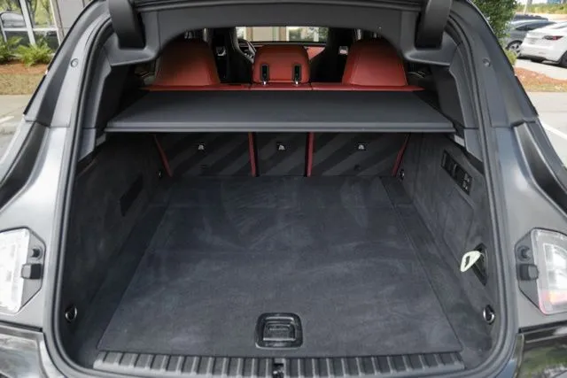 BMW iX photo 17