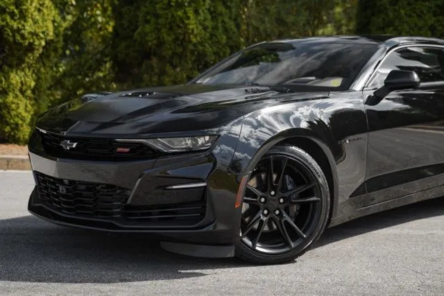 Chevrolet Camaro photo 3