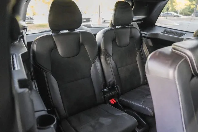 Volvo XC90 Hybrid photo 39