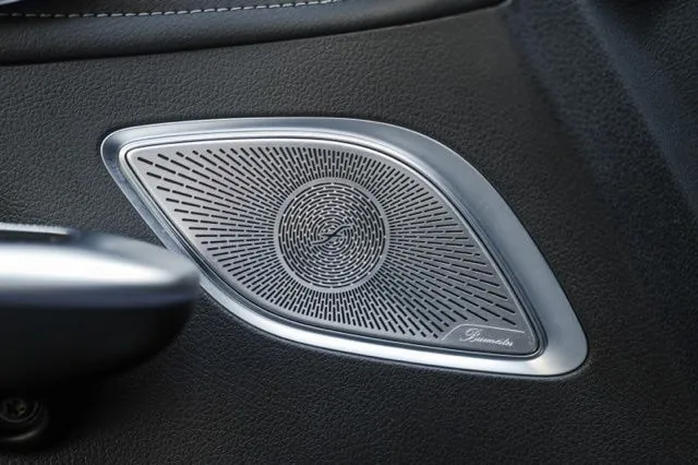 Mercedes-Benz EQE photo 37
