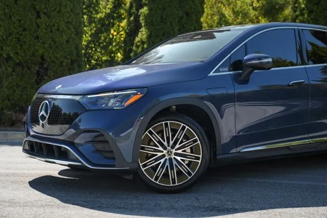Mercedes-Benz EQE photo 3