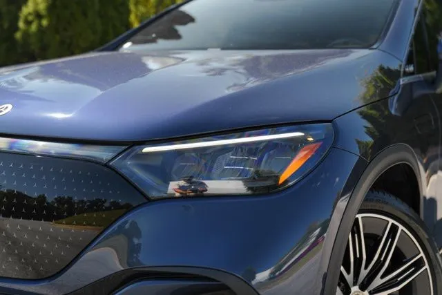 Mercedes-Benz EQE photo 4