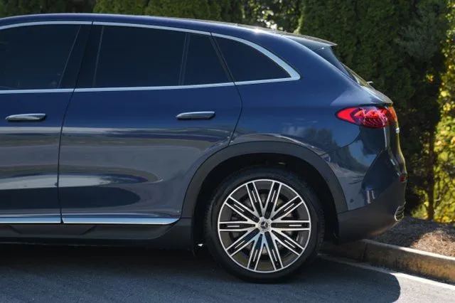 Mercedes-Benz EQE photo 7