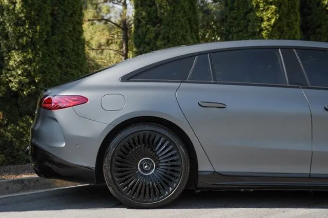Mercedes-Benz AMG EQS photo 13