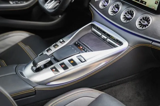 Mercedes-Benz AMG GT 53 photo 37