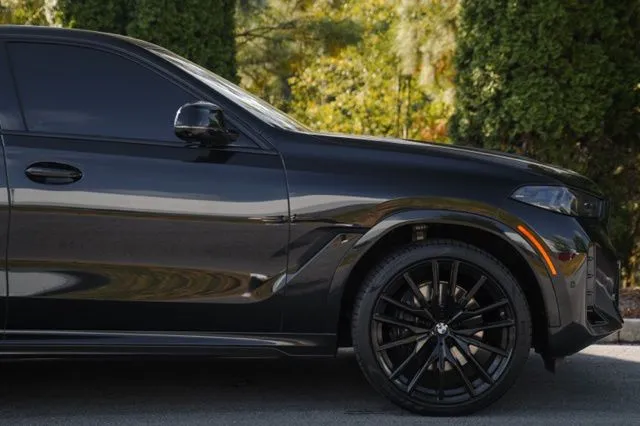 BMW X6 photo 10