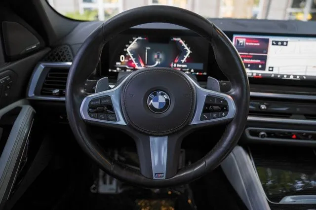 BMW X6 photo 25