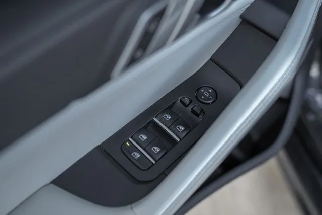 BMW X6 photo 43