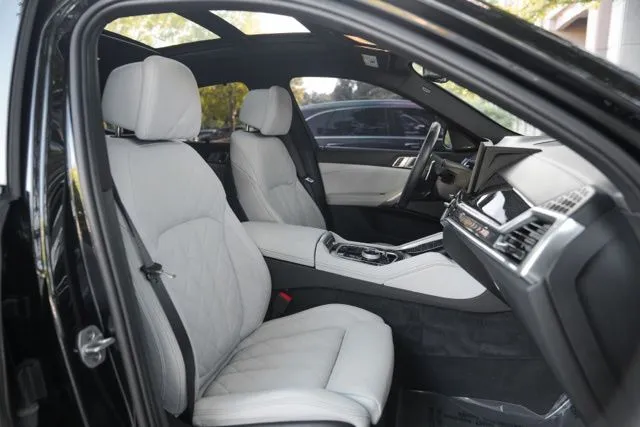 BMW X6 photo 35