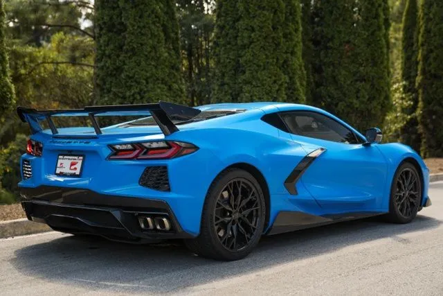 Chevrolet Corvette photo 12