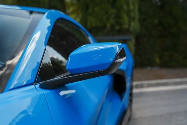 Chevrolet Corvette photo 19
