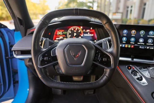 Chevrolet Corvette photo 25